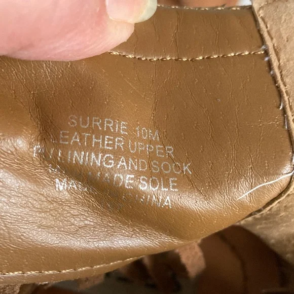 Steve Madden Suede Fringe Sandals Surrie Style - Picture 7 of 7